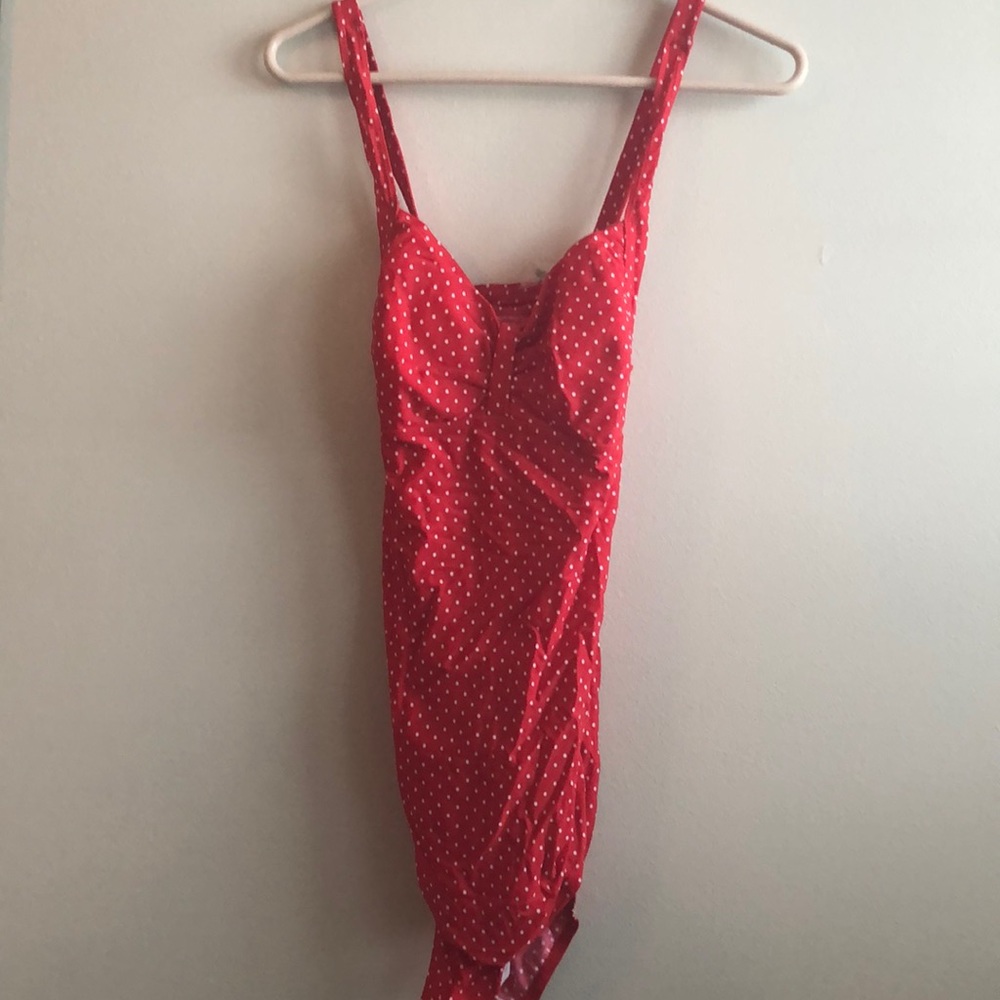 Awesome Polka Dot Maternity Swimsuit!!